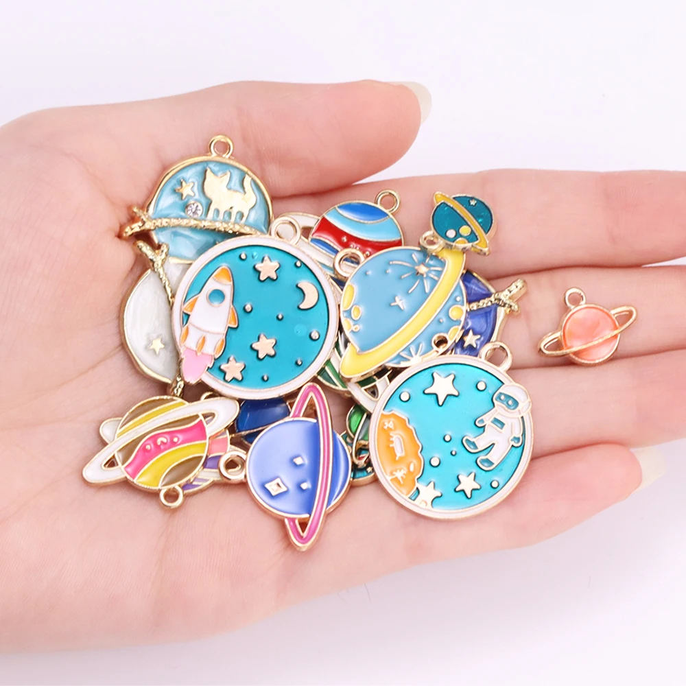 20Pcs/lot Mix Enamel Saturn Planet Charms Pendants for Necklace Earrings DIY Handmade Jewelry Making Craft Accessories Wholesale