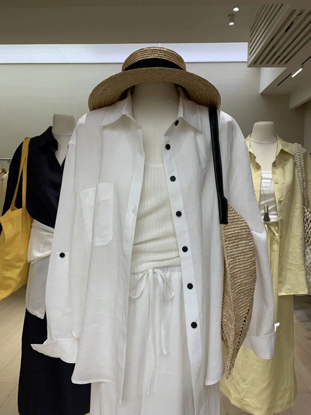 

Elegant White Long Sleeve Shirt And Skirt Set Women's Fashion Simple Style Spring Summer New Arrival High Waist Commute Style