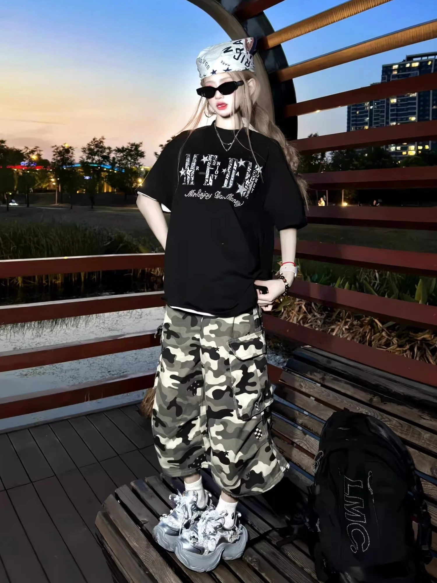 

Американские ретро-джинсы-капри с камуфляжным принтом, свободные прямые брюки, повседневные шорты для мужчин и женщин, джинсы с высокой талией и широкими штанинами