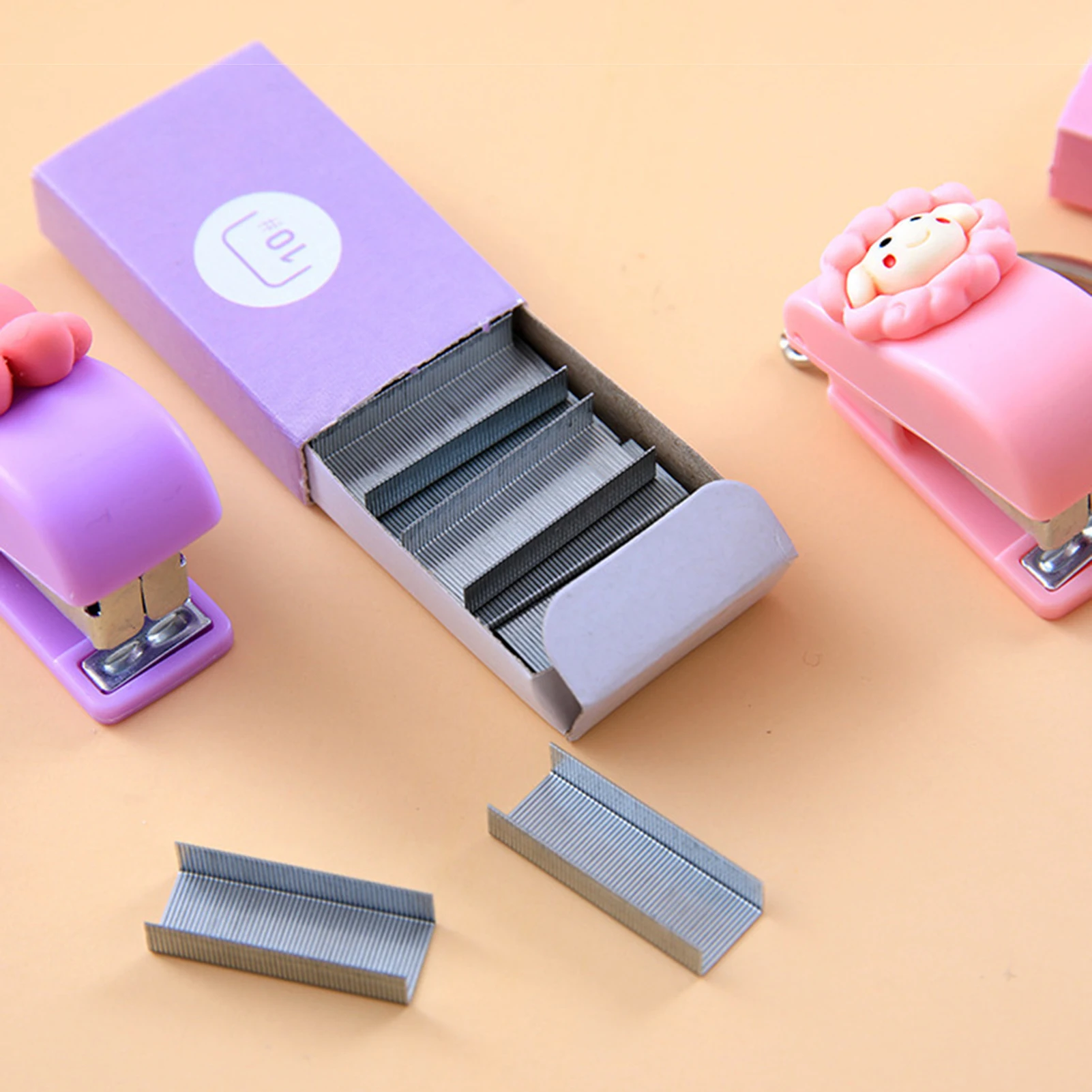 Cartoon Stapler Keychain Porta - Needle Book Organizer ulasan dan harga