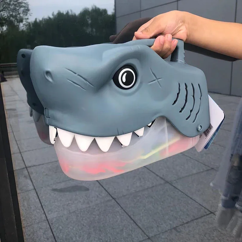 

Set Duomei new marine animal humpback whale bite shark megalodon dolphin submarine children's model toy.