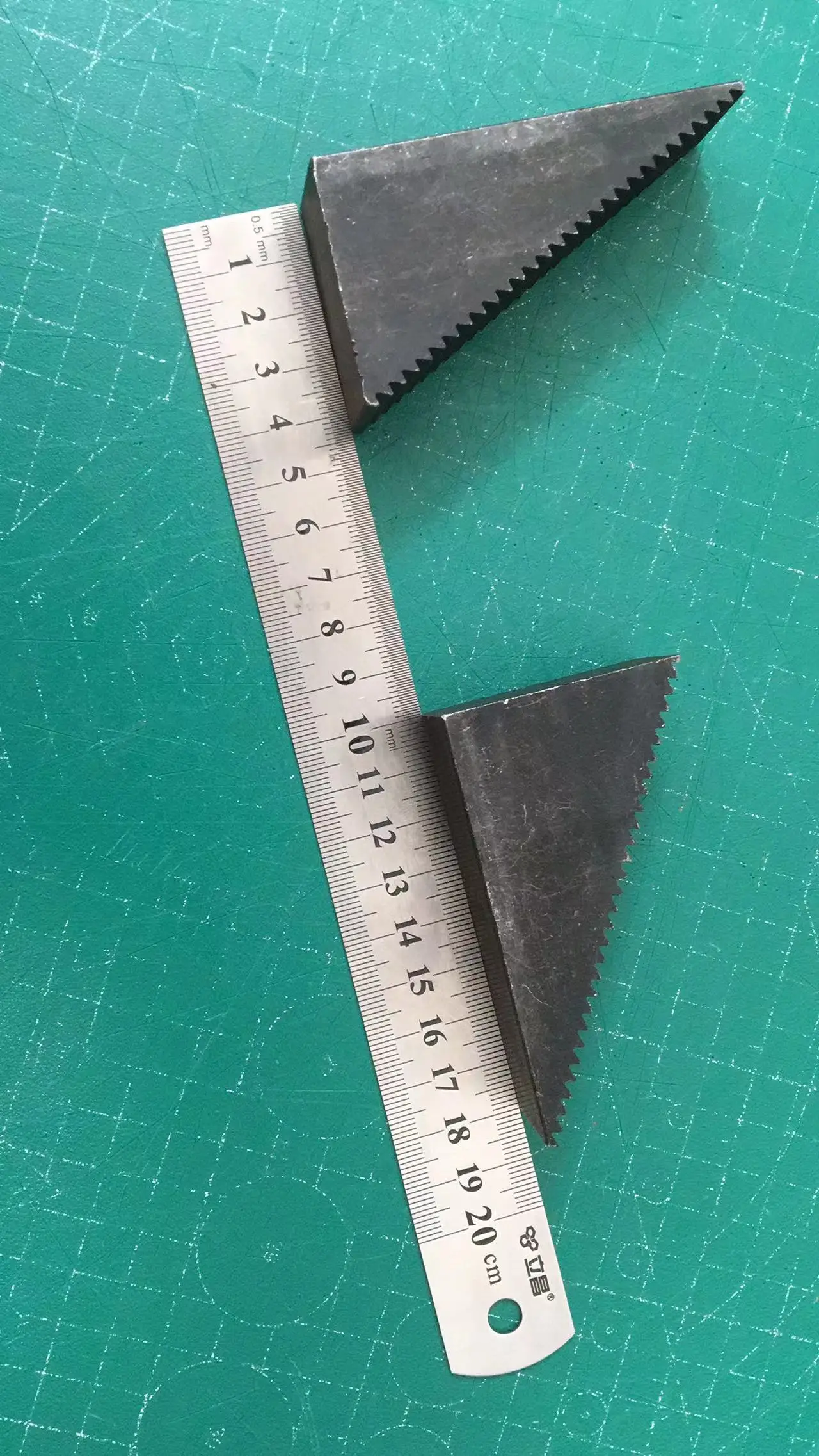 Triangle Step Block,kit M12，Triangle clamp block,Combined Clamp Mould Pressing Plate,black oxide finish,heat treated 45#steel