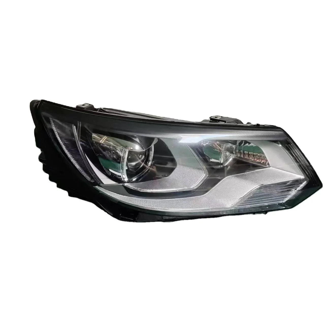 For Volkswagen Tiguan Auto Lighting Headlights LED Headlights