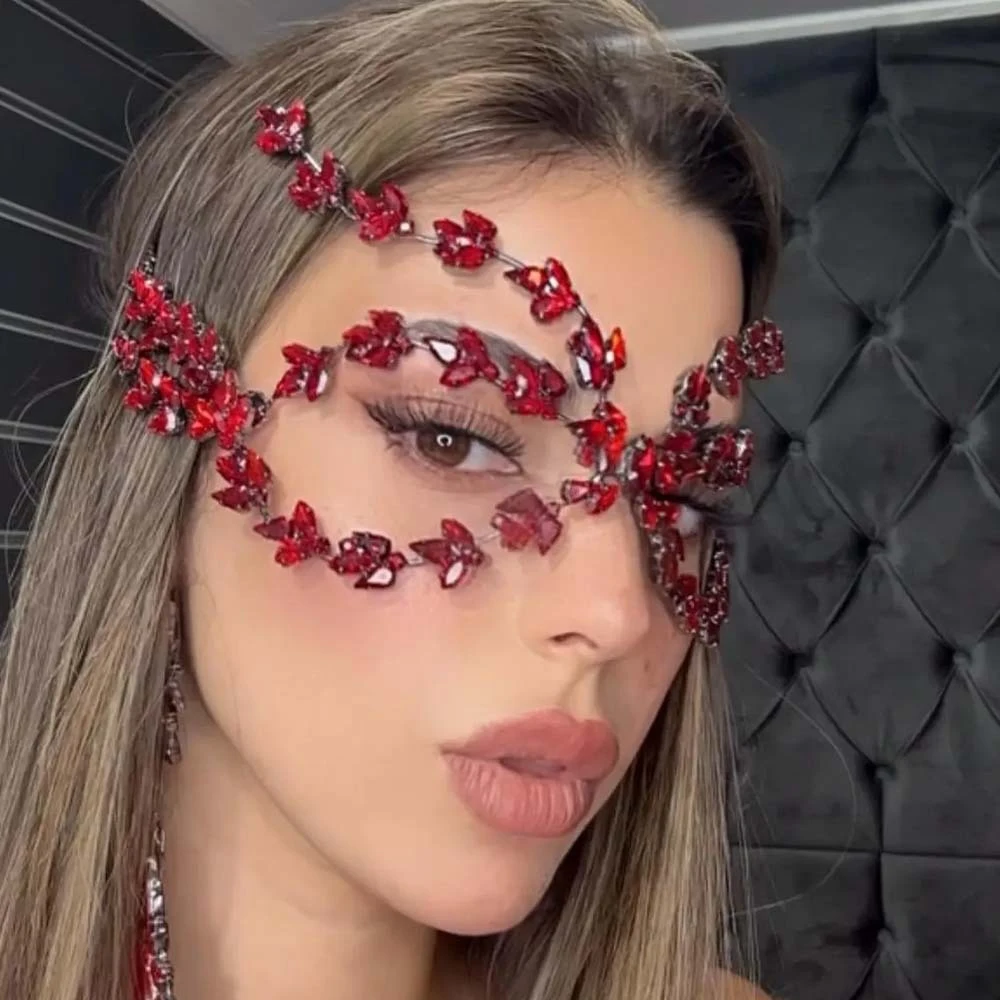 Exaggerated Red Leaf Crystal Mask Veil Masquerade Face Accessories Nightclub Bling Rhinestone Mask Chain Party for Women Gift