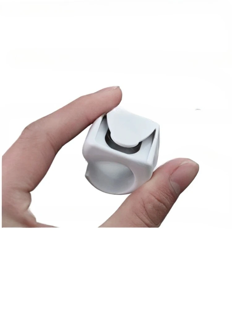 Dog training supplies, utensils and equipment, training pets, ring clicker dog training device
