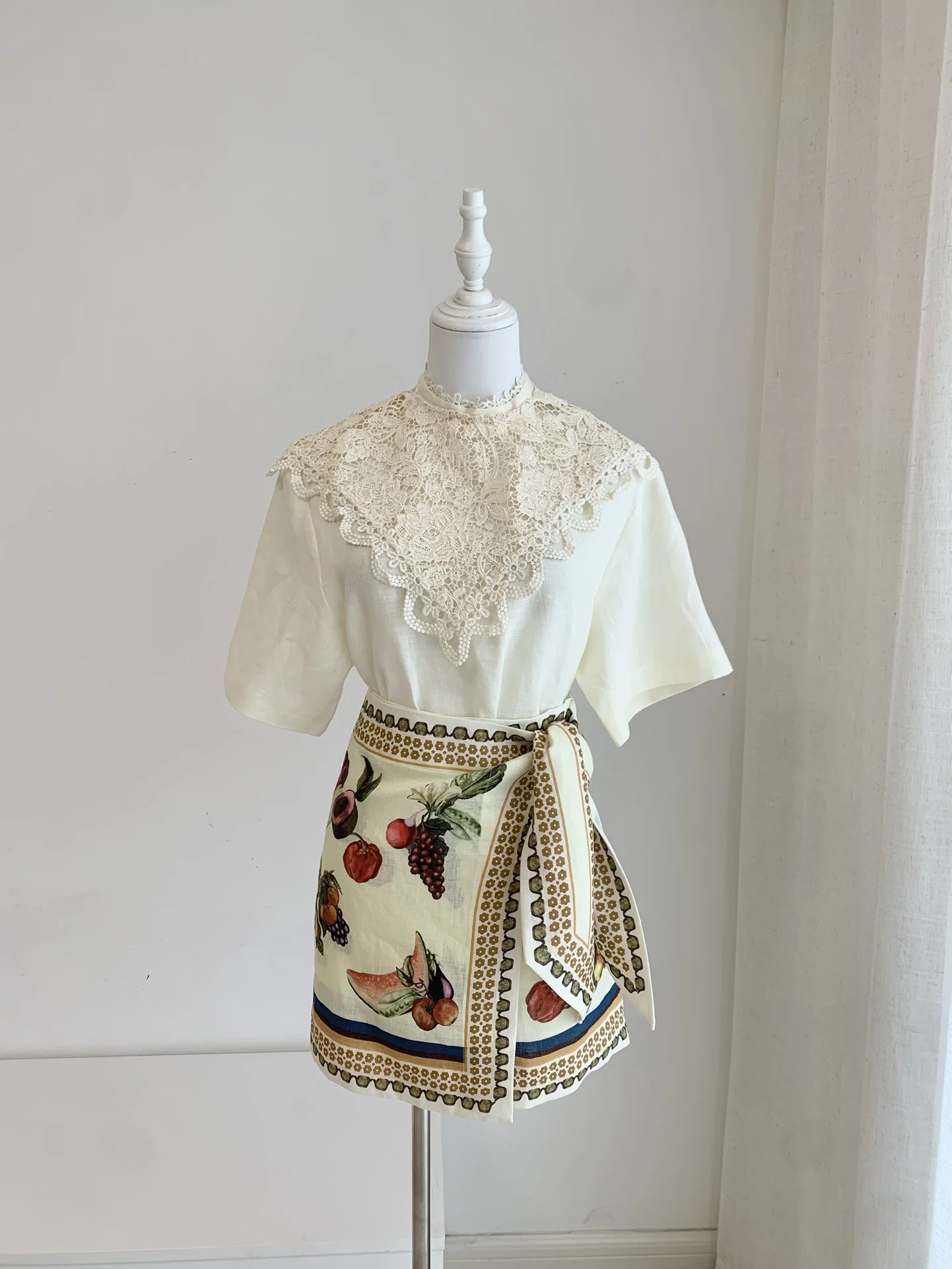 

Linen women's new top+fashionable skirt