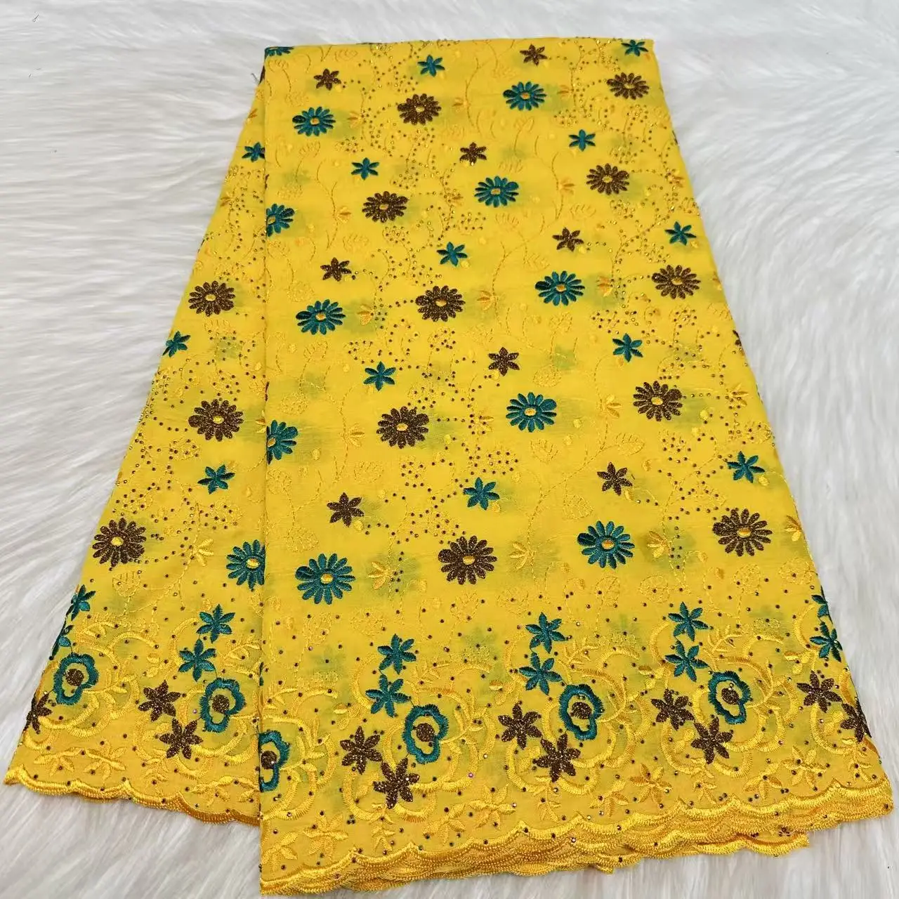 

Latest Yellow African Cotton Swiss Voile Lace Fabric 2026 High Quality Nigeria Autriche Brode Lace Fabric For Dress Sew LYC2606A