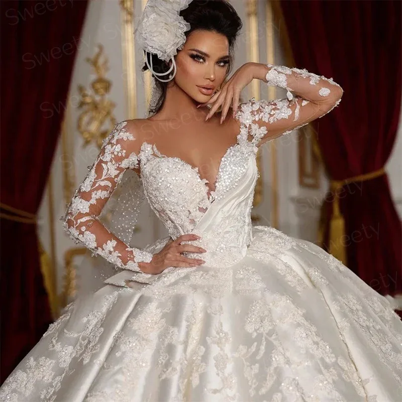 Vintage 2026 Wedding Dress Shee V-Neck Beaded Lace Appliques Long Sleeves Satin Bridal Gown for Brides Dubai Vestido De Noiva