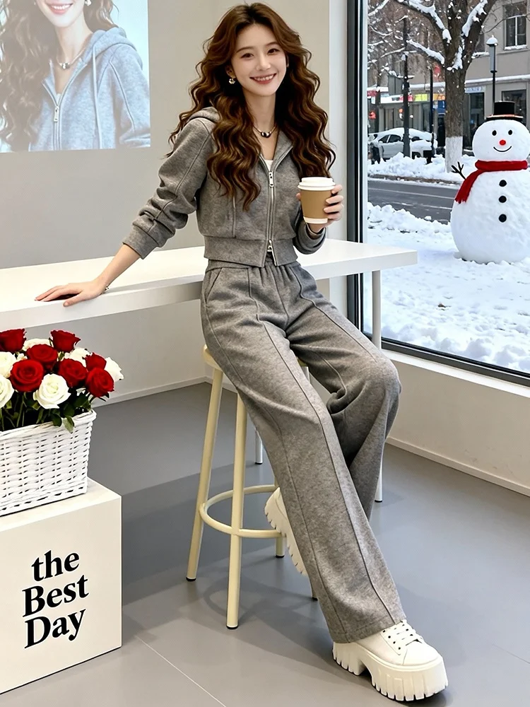 

Spring Fashionable Short Sportswear Set Women's High Waist Wide Leg Pants Top And Bottoms Two-Piece Suit Comfortable Casual O...