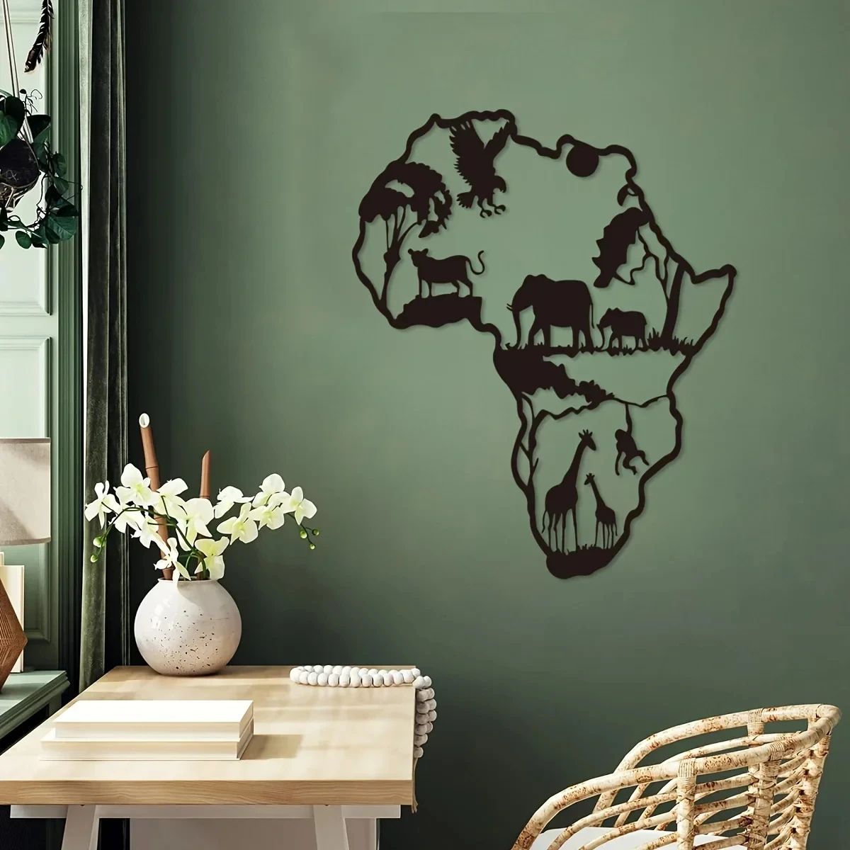 2D Metal Indoor Decoration, Great for Living Room Bedroom, Black African Animal Map Iron Indoor Outdoor Crafts