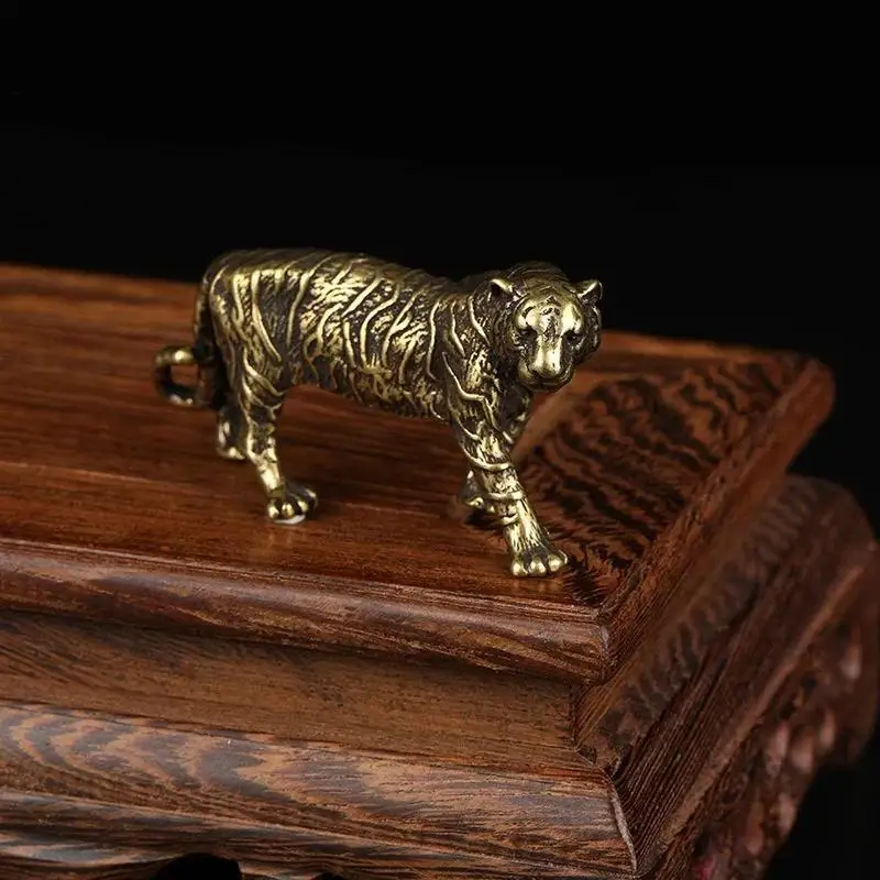 New Creative New Solid Brass Tiger Statue Pure Copper Big Tiger Figurine Vintage Animal Model Miniature Home Desk Decor Ornament