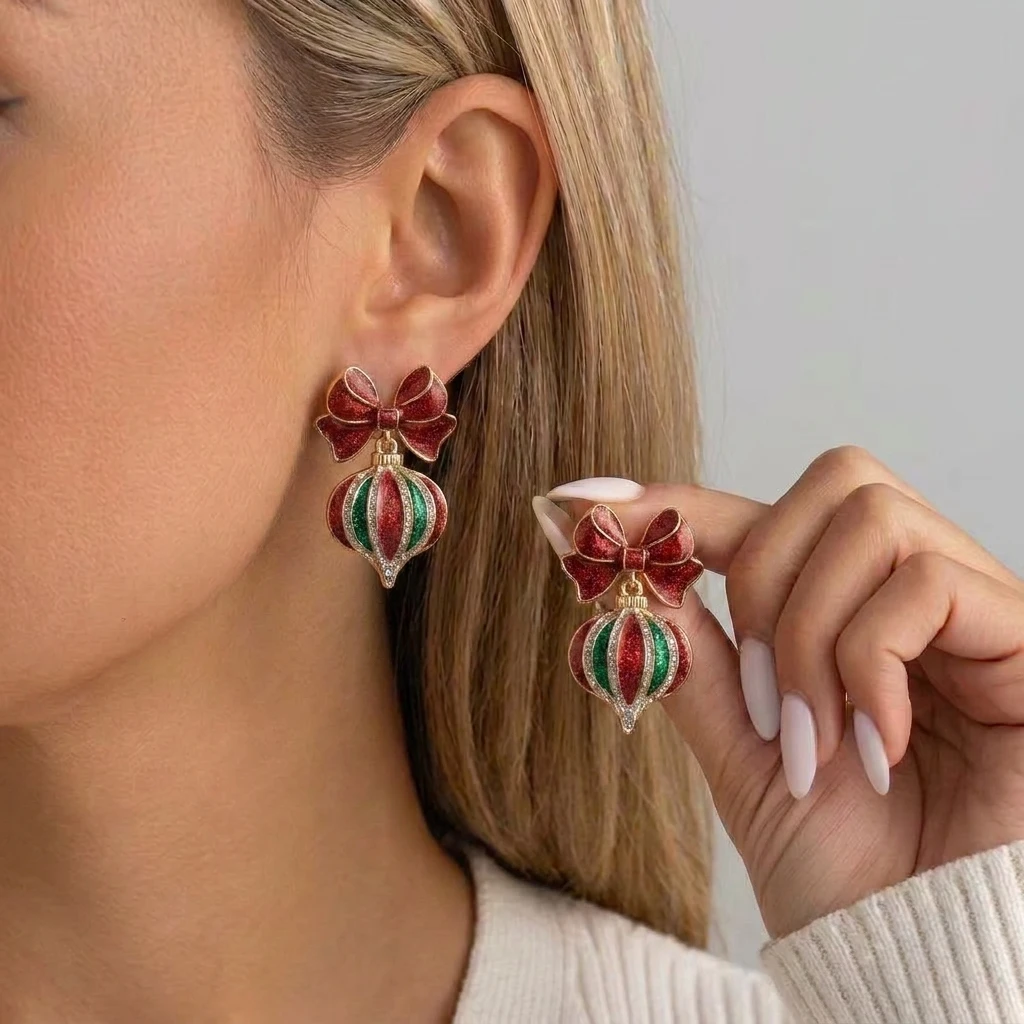 Niedliche Schleifenknoten-Glühbirnen-Ohrhänger für Damen, Strass-Ohrringe mit simulierten Perlen, Weihnachtsbaum-Ohrringe, Charms für Neujahrsparty-Schmuck – Detail 2