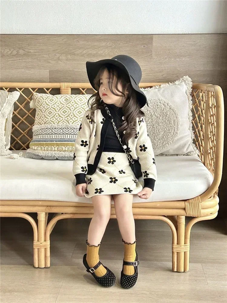 Long Sleeve Flower Printed Sweater Set kids clothing Cardigan+Short Skirt Two Piece Sweet Set Autumn Winter Girls clothes sets