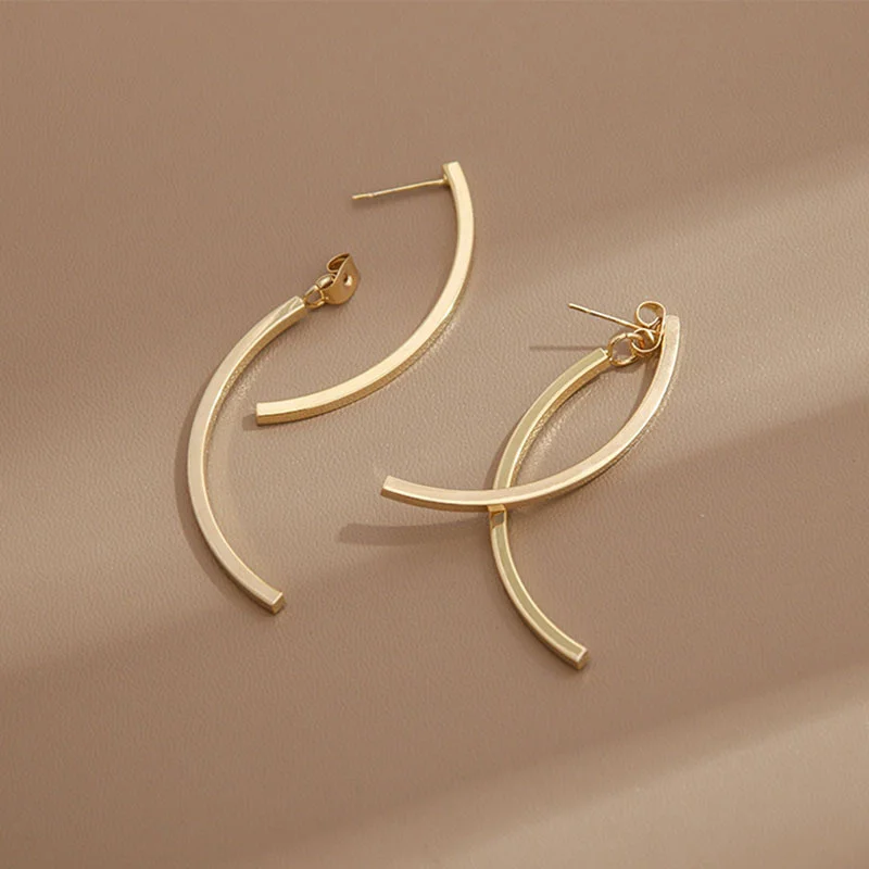 2023 New Design Glossy Fish Shape Drop Earrings for Women Creative Cross Long Tassel Earings Fashion Jewelry Girl Gifts