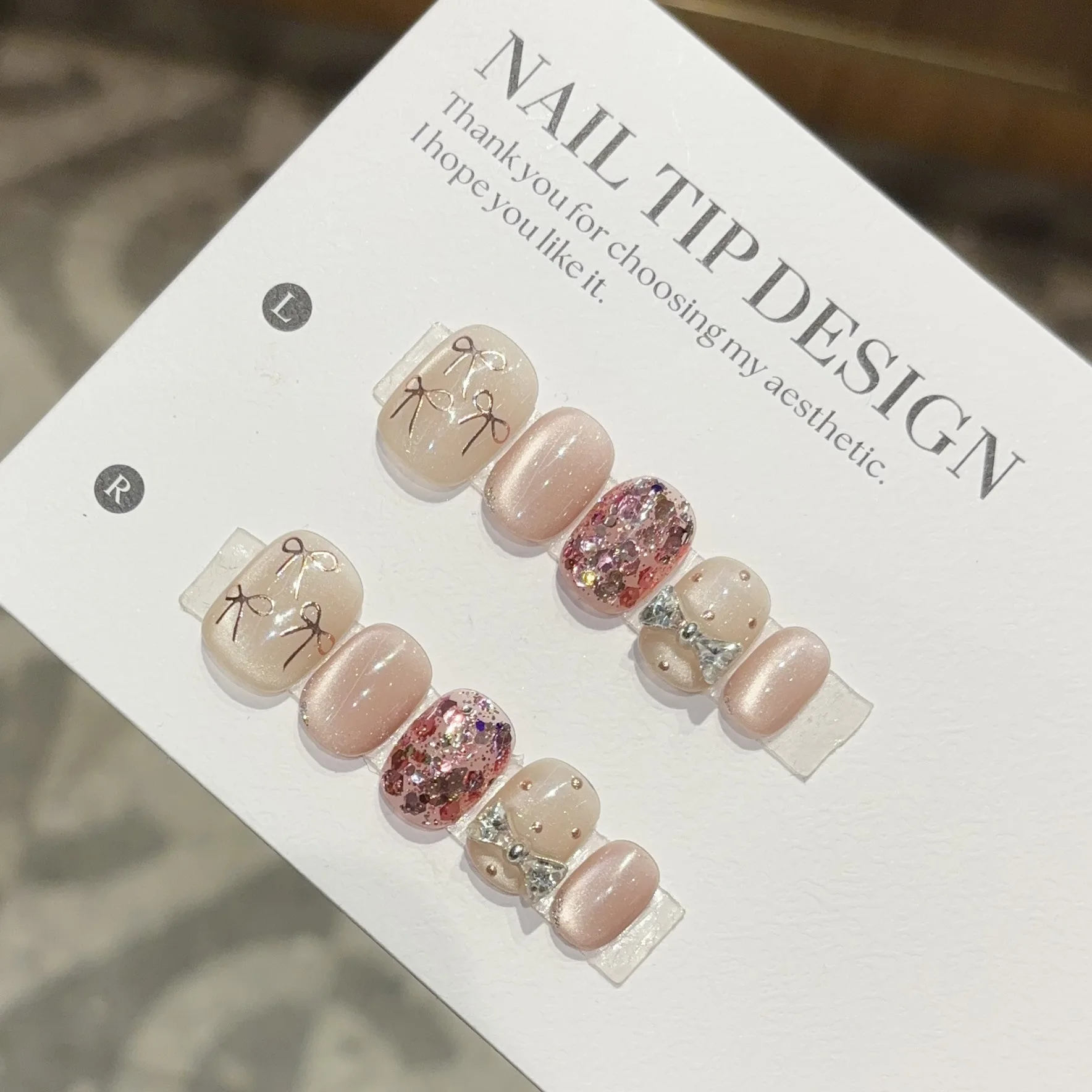 10 stuks handgemaakte glitter cat eye korte Franse pers op nagels boog pailletten ontwerp schattige nepnagels draagbare nageltips kunst