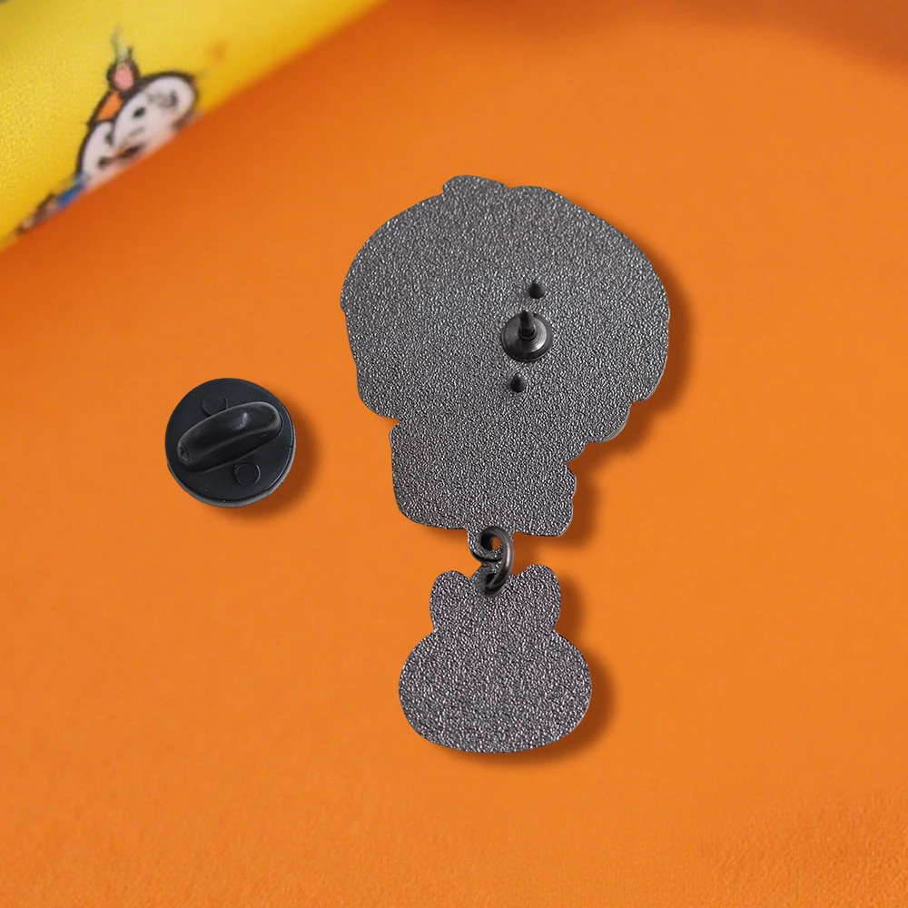 Kreative Brosche „Love and Deepspace“ mit Cartoon-Charakter Xavier, Abzeichen, Spiel-Peripherieartikel mit Anhänger, Emaille-Pin, Accessoires für Fans, Geschenk – Detail 3