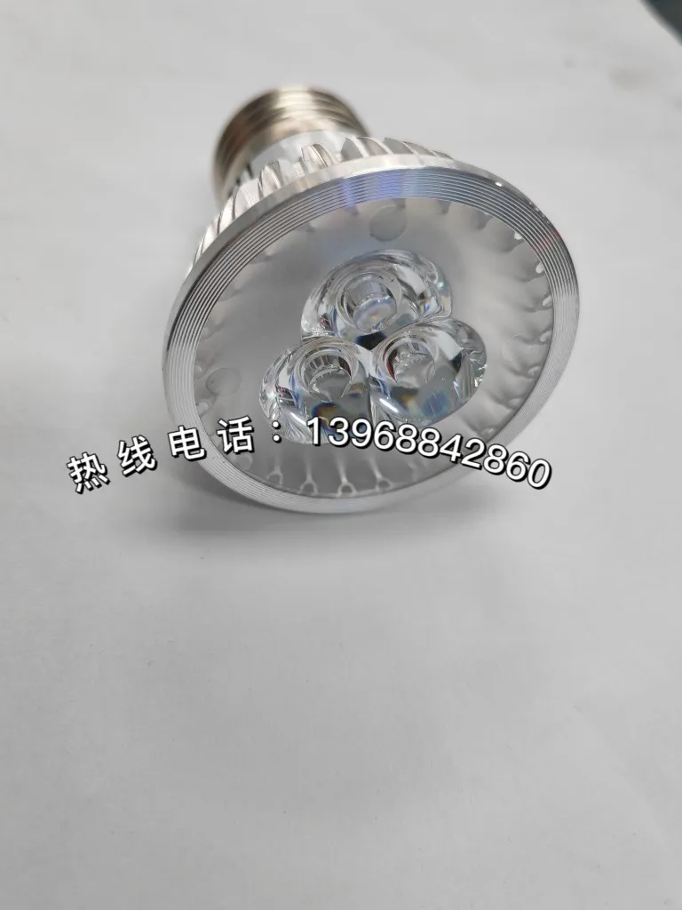 ملحقات ماكينة الخياطة مصباح الفلورسنت الأسطواني مصنع الأحذية انظر شريط الضوء الأزرق 5 3 7 فحص الضوء البنفسجي اللؤلؤي B