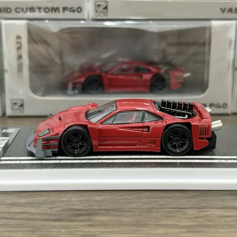 Stocks prêts DCM 1:64 F40 Collection tricolore cadeau échelle modèle de voiture