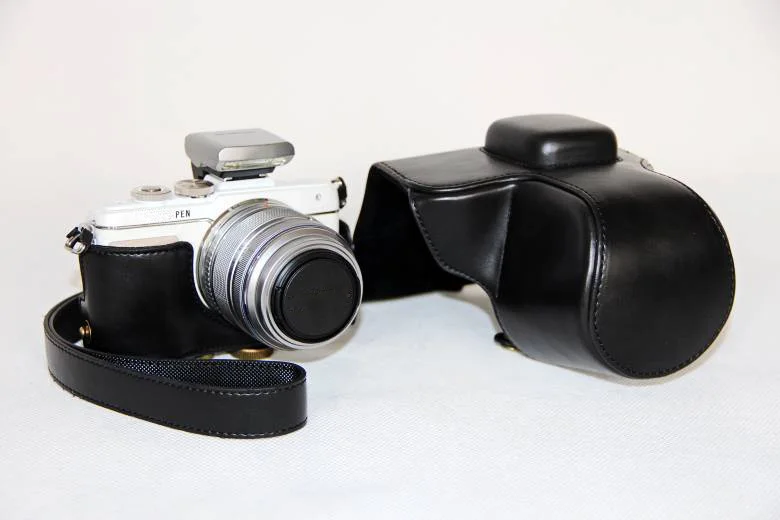 Leather Hard Camera case bag Grip strap for OLYMPUS Pen E-PL7 EPL7 E-PL8 EPL8 E-PL9 EPL9