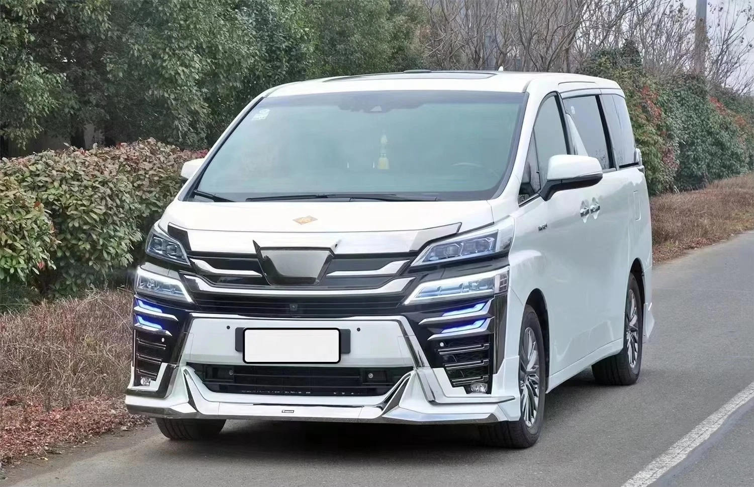 Vellfire Car Accessories Facelift Body Kit PP Material High Quality Customized Style Auto Bodykit for Enhanced Vehicle Lo