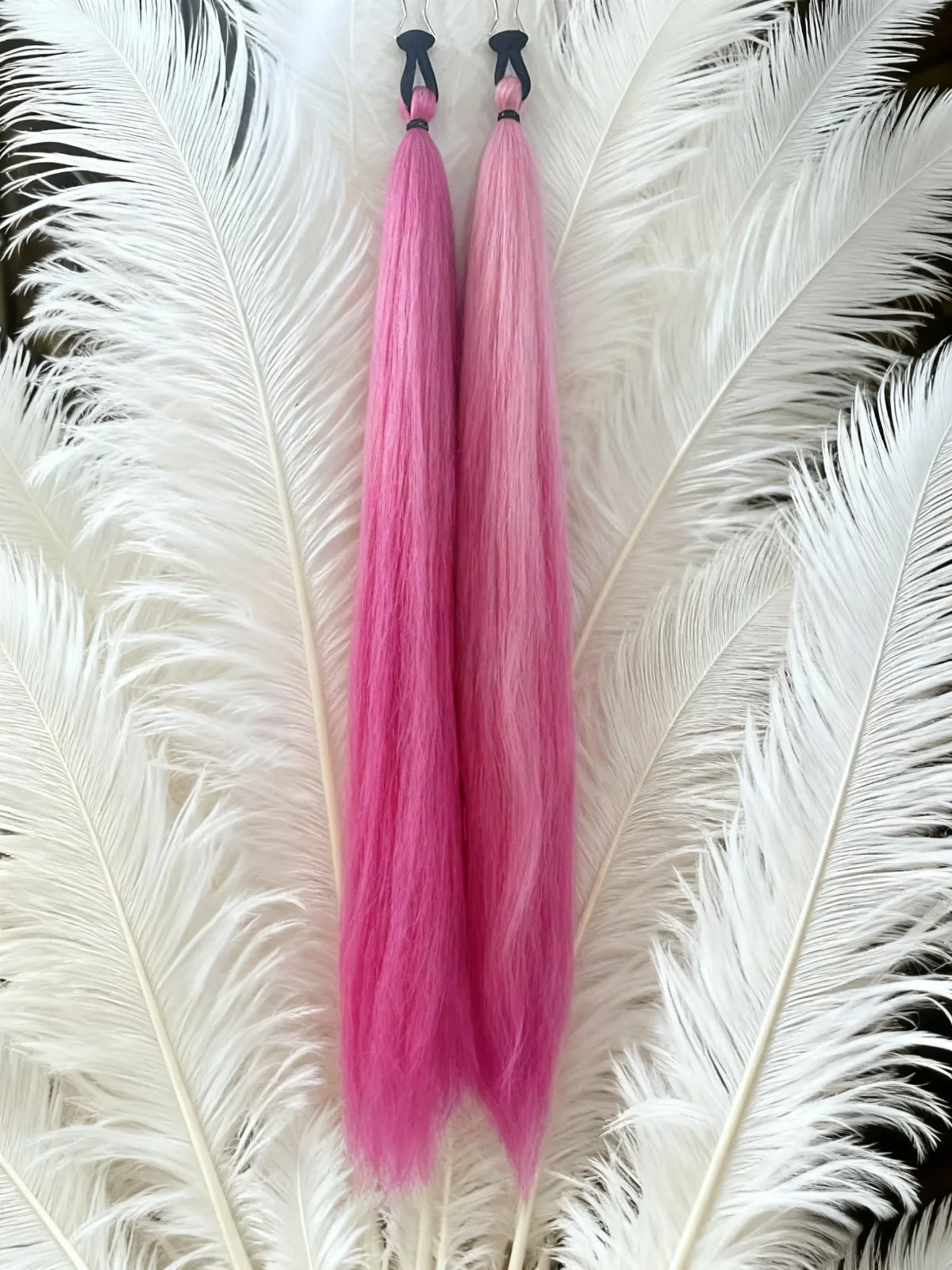 Kolorowy doczepiany kucyk: Idealny do kostiumów świątecznych i cosplay dla dorosłych i dzieci.