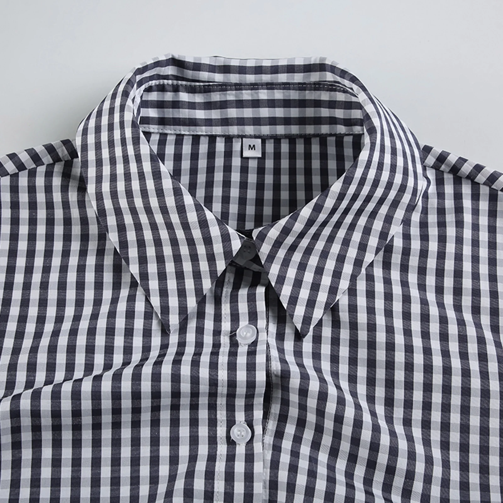 قمصان نسائية ذات ياقة مطبوعة منقوشة عصرية بأكمام طويلة وأزرار سفلية بقصة ضيقة لربيع وخريف ملابس الشارع