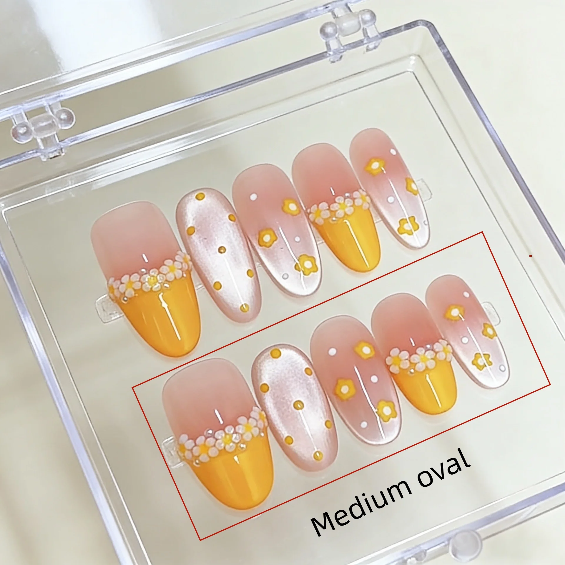 

10pcs Little Daisies Handmade Nails Spring Honey French Cat-Eye Press on Nail Medium Oval Fake Nail for Women&Girl False Nail