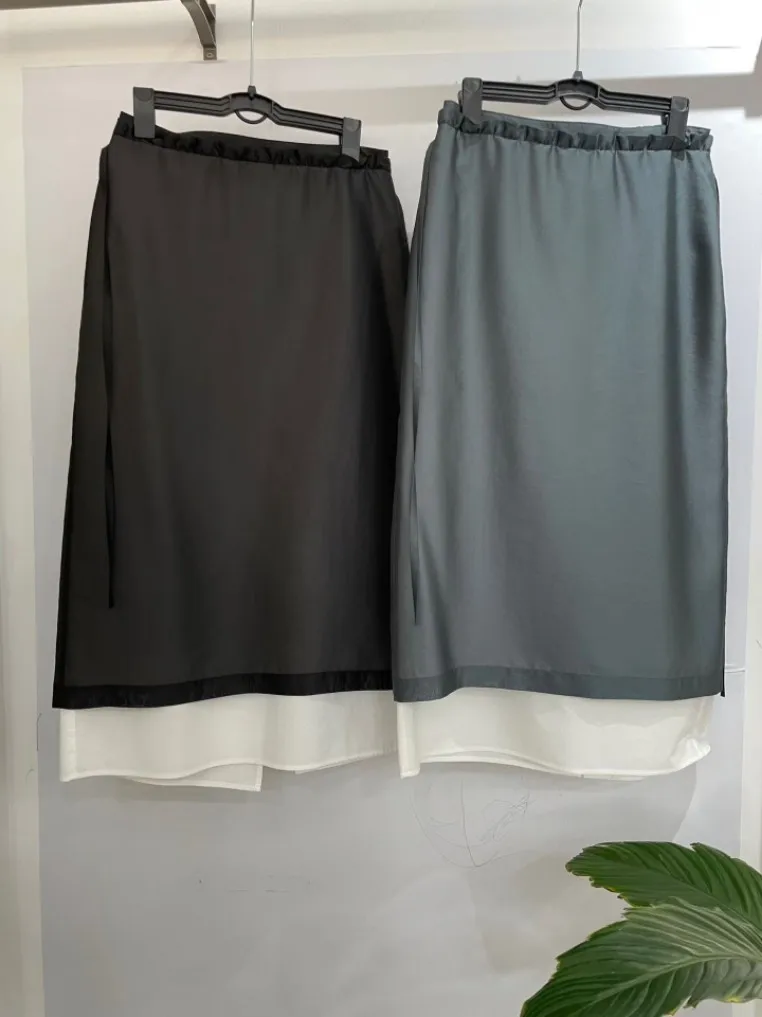 

Fashionable Korean Style Midi Skirt with Elastic Waist Loose Fit Double Layered Tulle Wrap around Design for Women