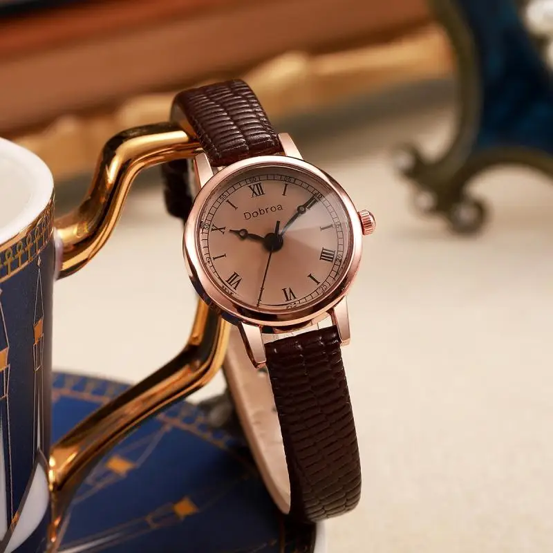w Korean style trendy, simple, personalized, retro, original style, student, male and female, quartz belt, couple watch in stock