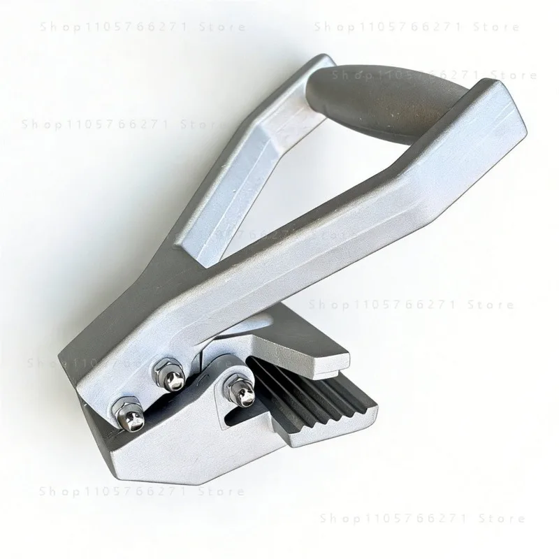 Carpet Puller  Pulling ClawtClamp for Pulling Carpet During Installation or Removal