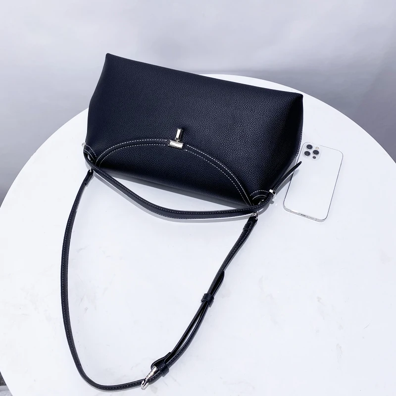 Classic Bags For Women Luxury Designer Handbags And Purses 2024 New In PU Lychee Texture Lock Small Top Handle Underarm Shoulder