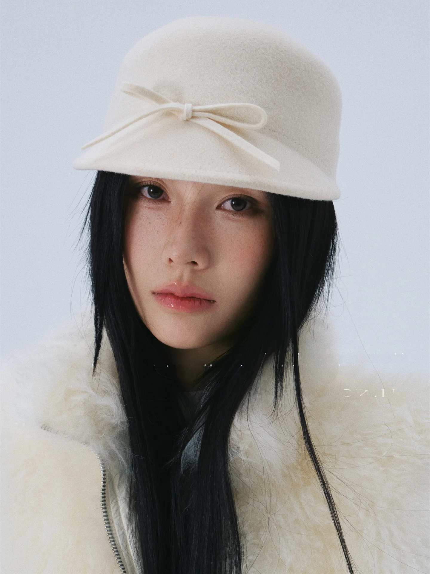 エレガントなウール素材のニュースボーイハット、女性用、蝶結び付き、乗馬スタイル、おしゃれな秋冬用厚手キャップ