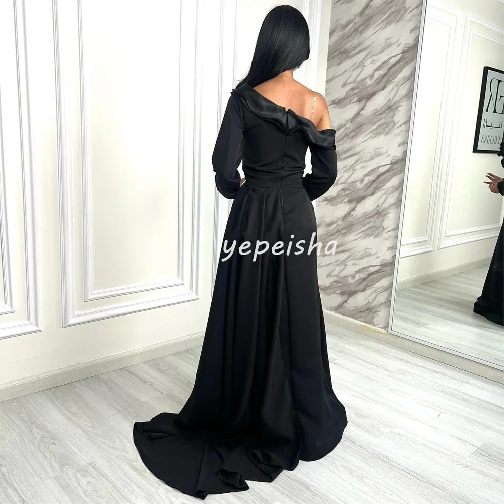 فساتين طويلة مخصصة بطيات مكشكشة على شكل حرف a مكشوفة الكتف فساتين مناسبة مخصصة مقاسات متاحة رائعة وأنيقة