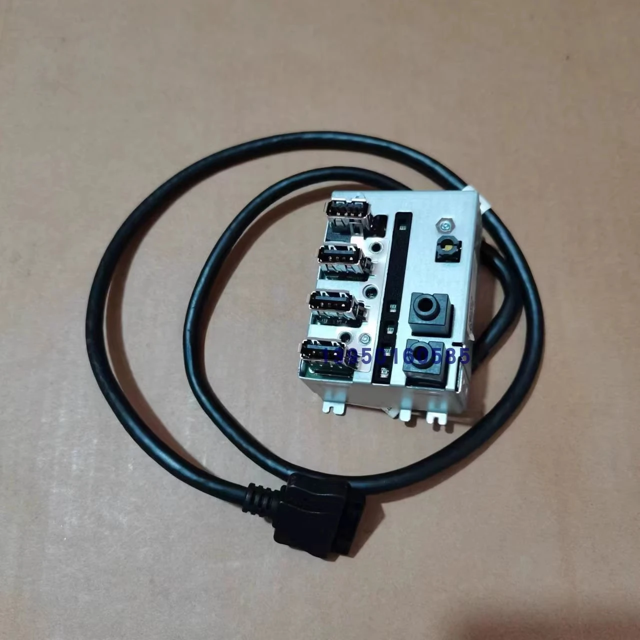 

Для Dell T3600 T5600 передний USB-модуль панели управления P4KXN