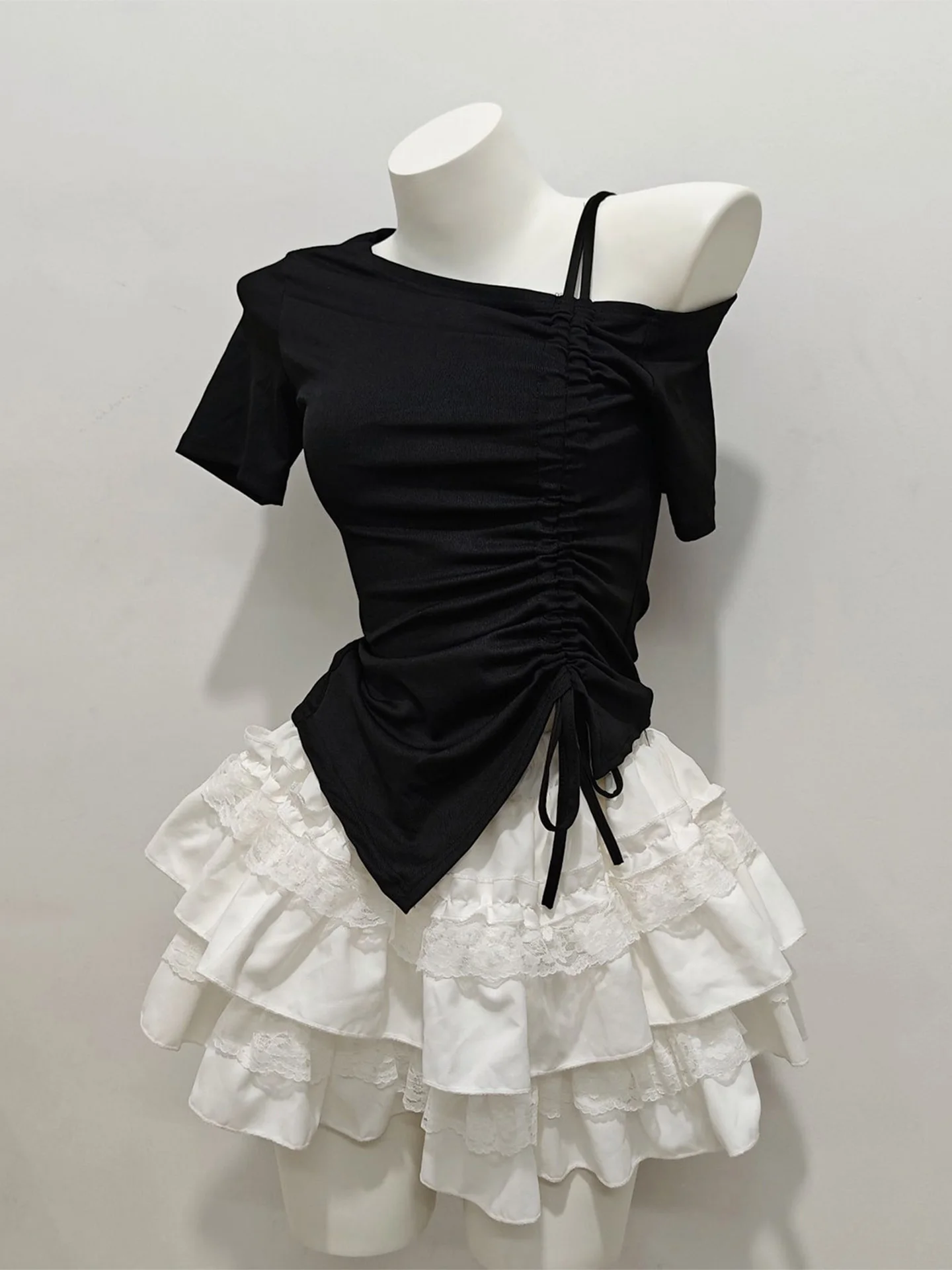 

Sweet White Lace Bridesmaid Outfit Short Skirt Set Summer Sexy Girl Asymmetrical Collar Drawstring Short Sleeve Top Half-leng...