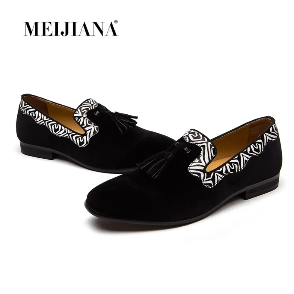 Men Shoes Casual Luxury Brand Dress Nightclub Party Shoes 2024 New Mens Velvet Loafers Moccasins Breathable Slip on Boat Shoes