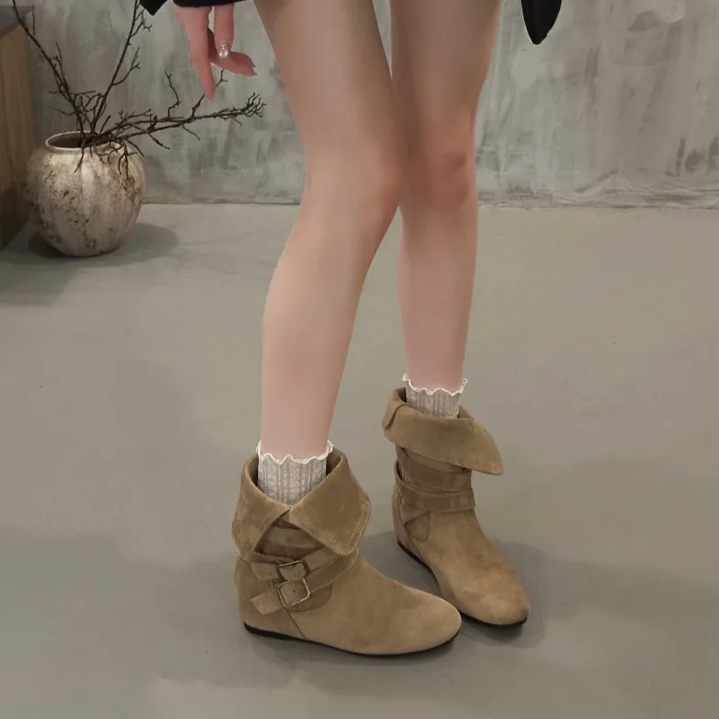 Retro Matte Leather Belt Buckle Stack Mid-rise Ankle Boots for Women, 2026 Autumn New Style, High-heel Short Boots