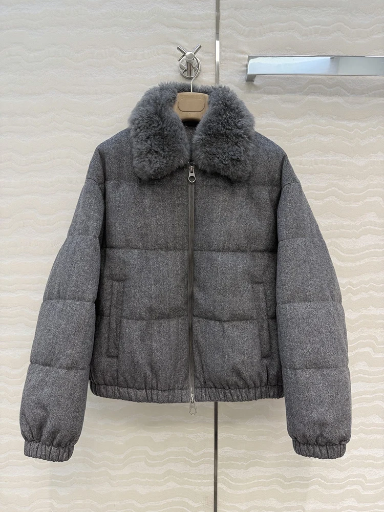 

SVORYXIU Winter 2025 New style Retro Style Pocket Zipper Design Cashmere Down jacket Woman Fashion brown Keep warm Down jacket