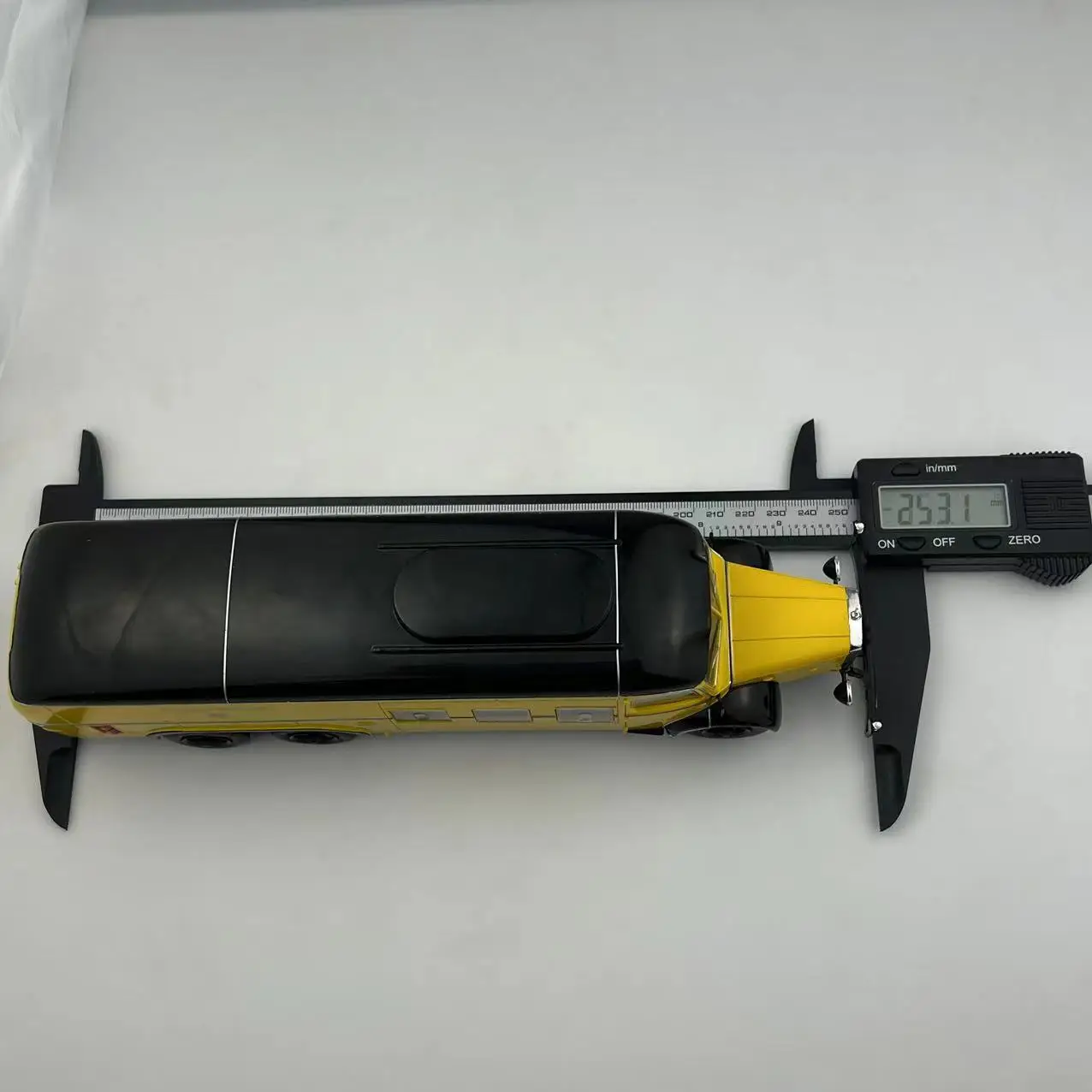 Diecast 1/43 Schaal Benz 10000 Post Correos Legering Model Auto Collectible Toy Gift Souvenir Display Ornament