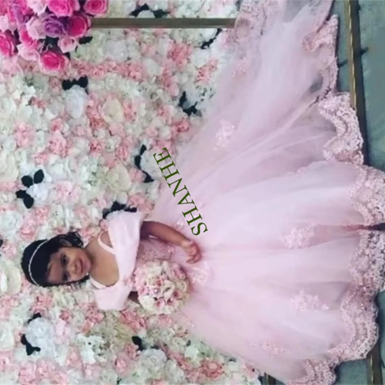 

CustomizedLovely Blush Pink Flower Girls Dresses For Wedding Ruched Sleeves Lace Applique Birthday Party Girls Pageant Dress