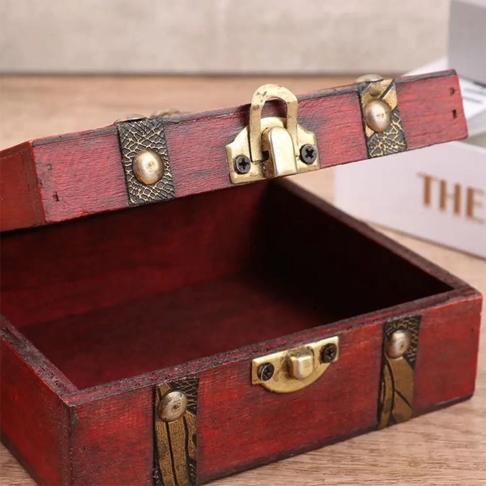 

Pirate Treasure Chest Storage Box Wooden Treasure Chest With Lock Retro Delicate Jewelry Box Photography Props Gifts Cases