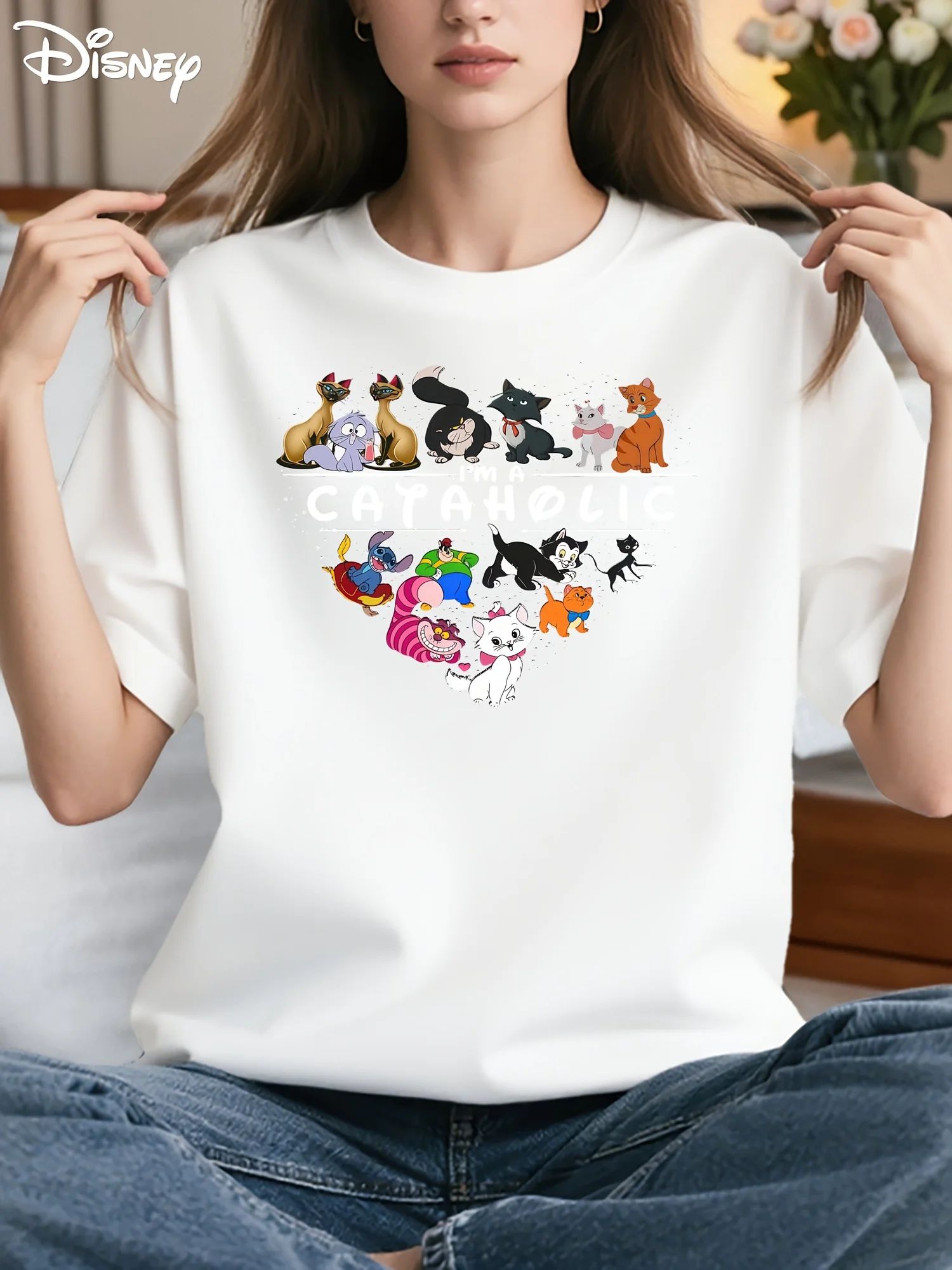 

Disney Enthusiast T-shirt - Alice's Adventures in Wonderland Cheshire Cat and Duchess, Cat Mary, 101 Loyal Dog Kitten Crew