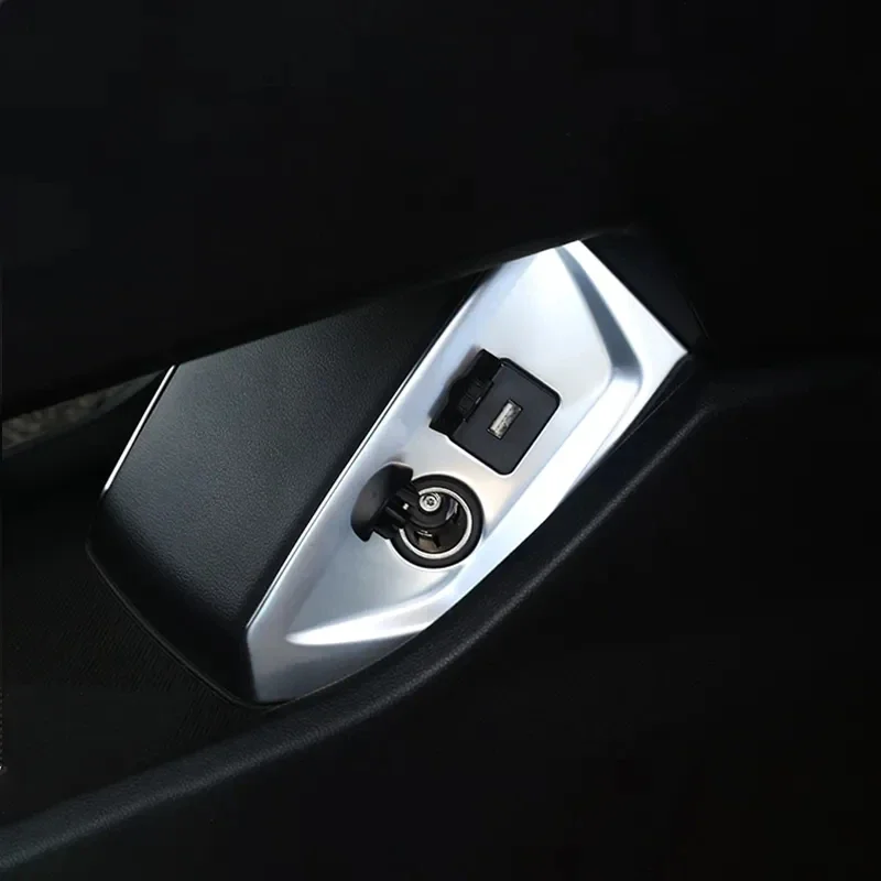 For Haval H6 3rd Gen 2021 2022 2023 Car Main And Co-Pilot Charging Port Sequins USB Cigarette Lighter Panel Sticker Frame Covers