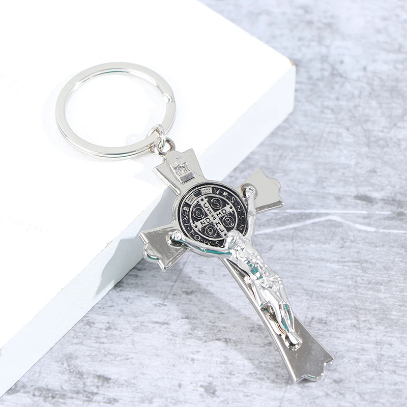 Men's Metal Jesus Cross Keychain Christian Religion Crucifix Key Chains Car Pendant Key Ring For Keys Charms Jewelry Accessories