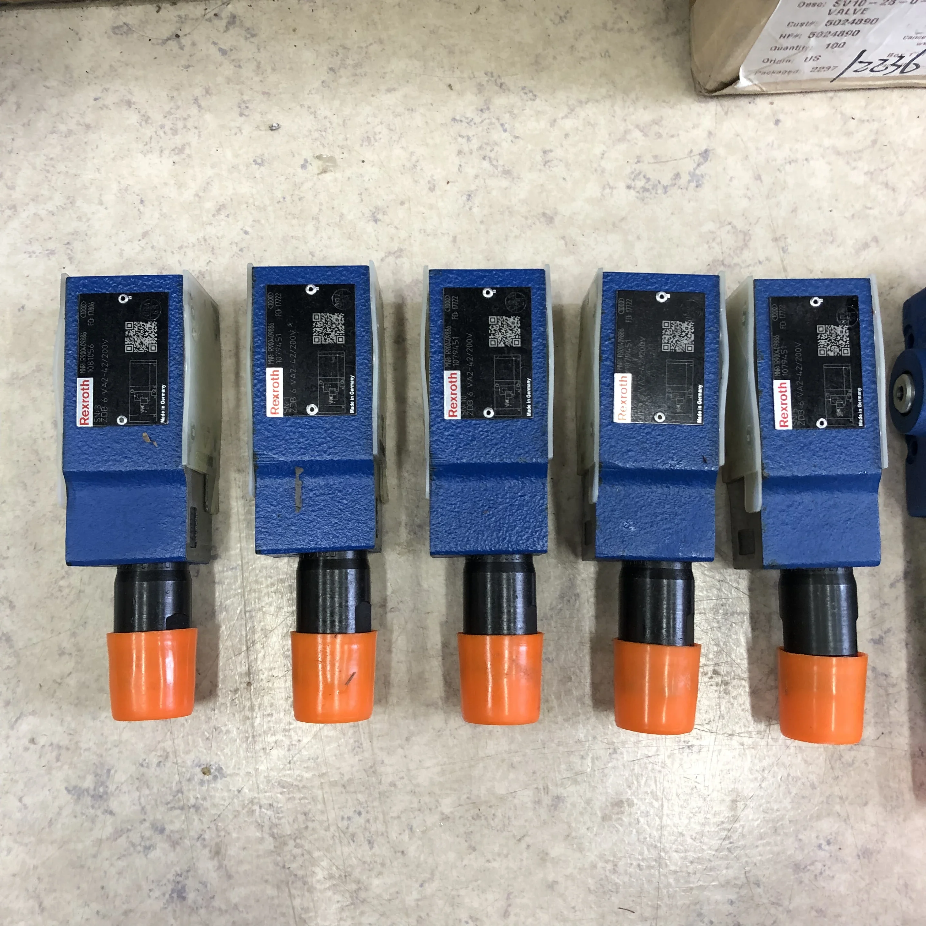 ZDB6VA2-4X/200V R900409886 ZDB6VA2-42/200V ZDBLVA2-4X ZDB6VA2  REXR OTH ORIGIN VALVE Made in Germany in Stock Competitive