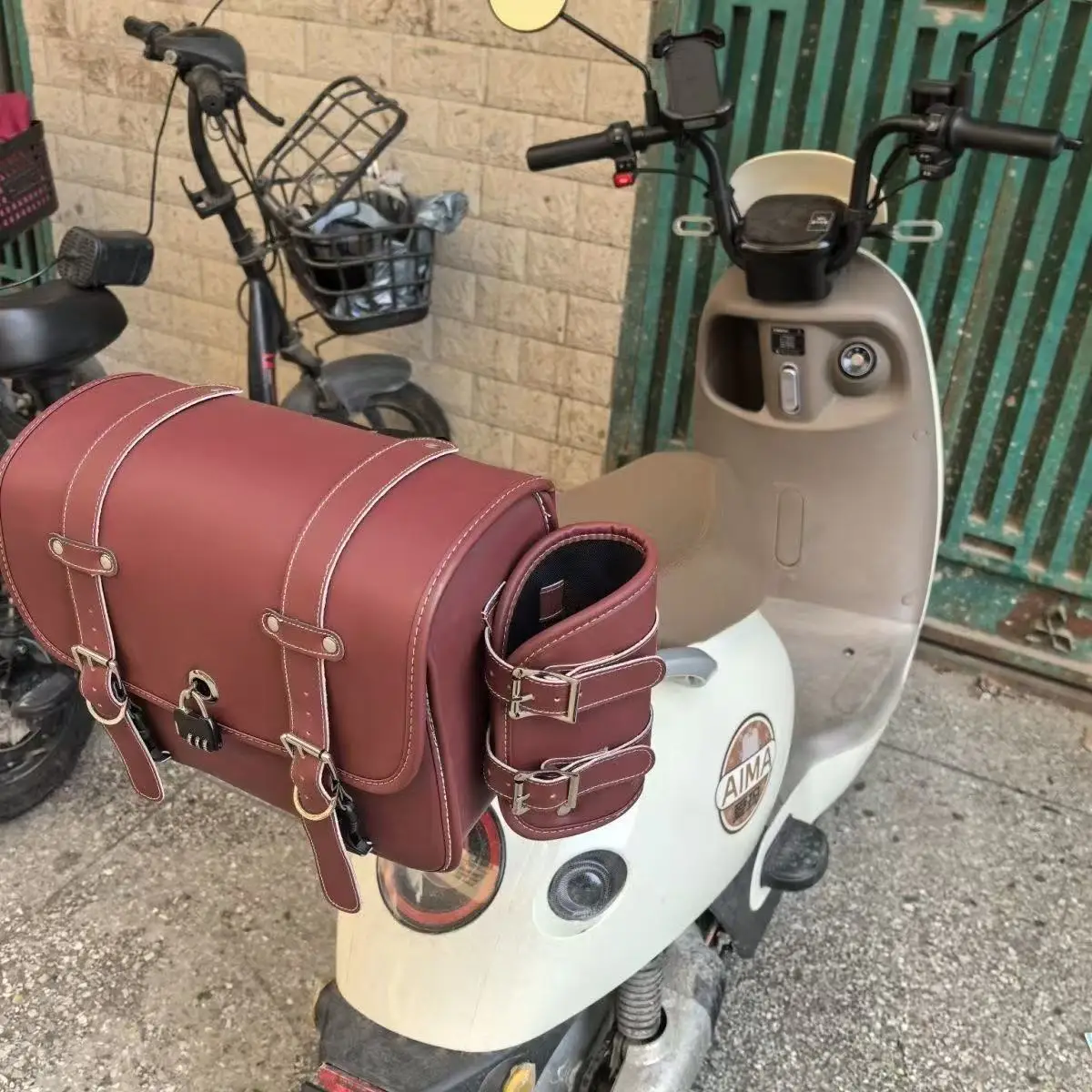 Original Design Electric Motorcycle Cute Universal Rear Tail Bag Retro Rear Tail Bag Rear