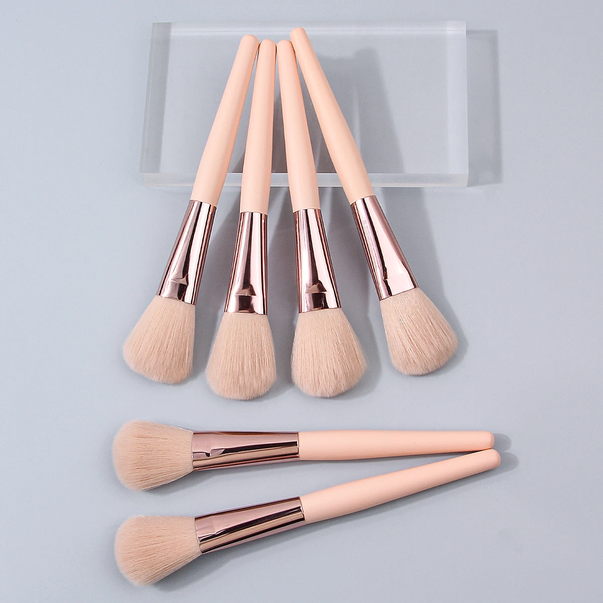 6 قطع من فرشاة أحمر الخدود ذات المقبض الخشبي، فرشاة كفاف البودرة السائبة، فرشاة مكياج الوجه متعددة الوظائف للمبتدئين، أداة تجميل #1