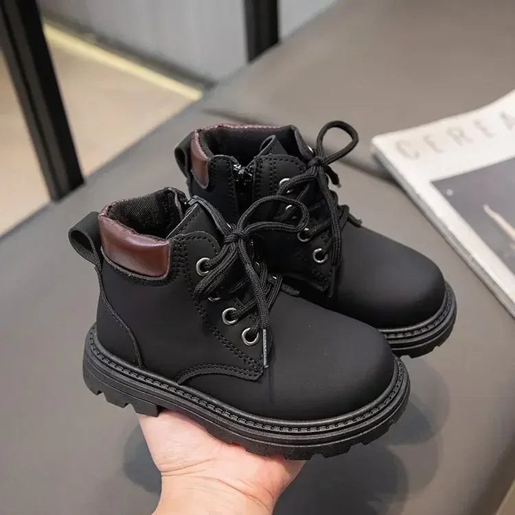 

Kids Leather Boots Thick Soft Sole Students Ankle Boots Non-Slip 2025 Autumn New Fashion Children Short Boots Round Toe British