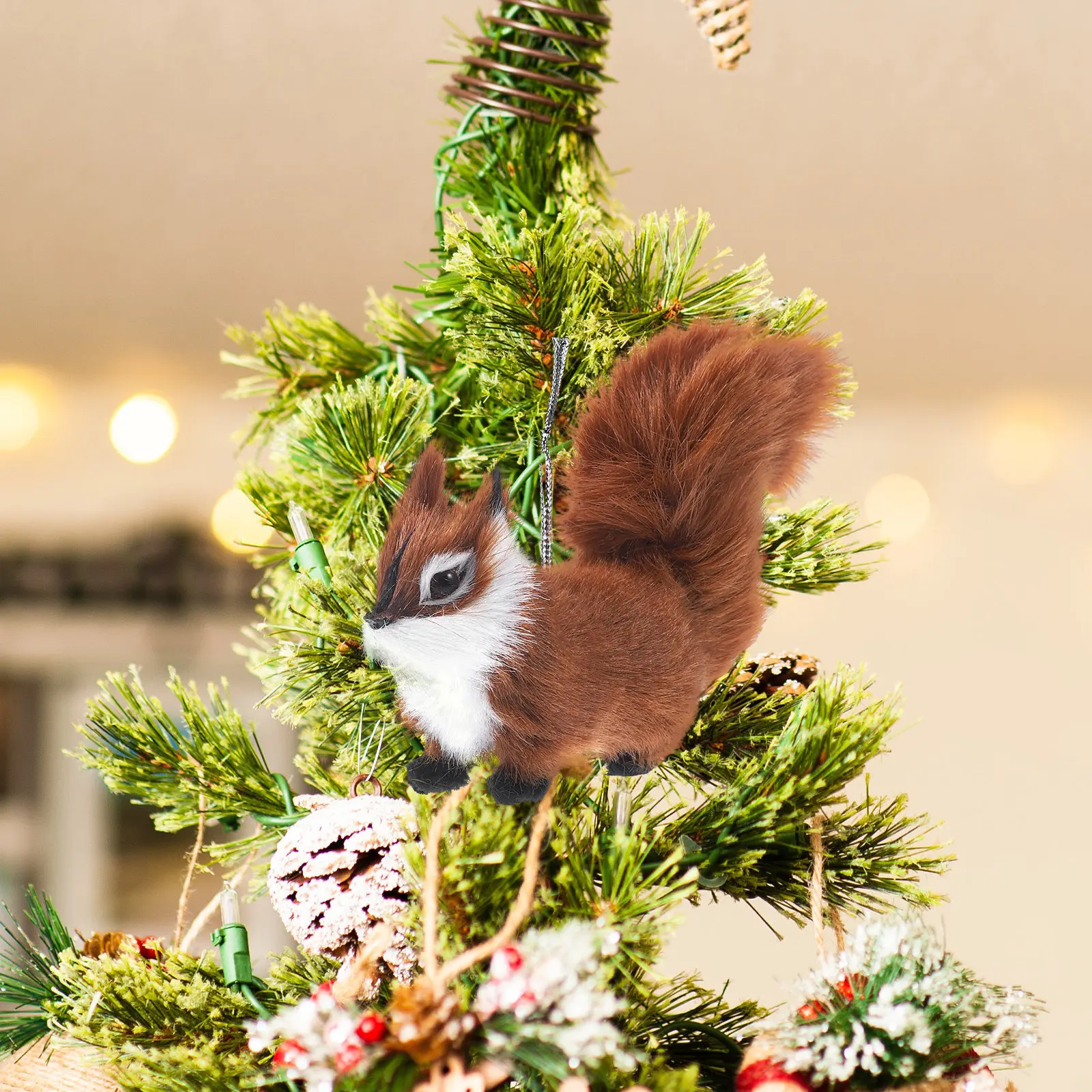 

Lifelike Squirrel Decoration Small Realistic Squirrel Statue for Desktop Table Christmas Tree Photo Prop Home Ornament
