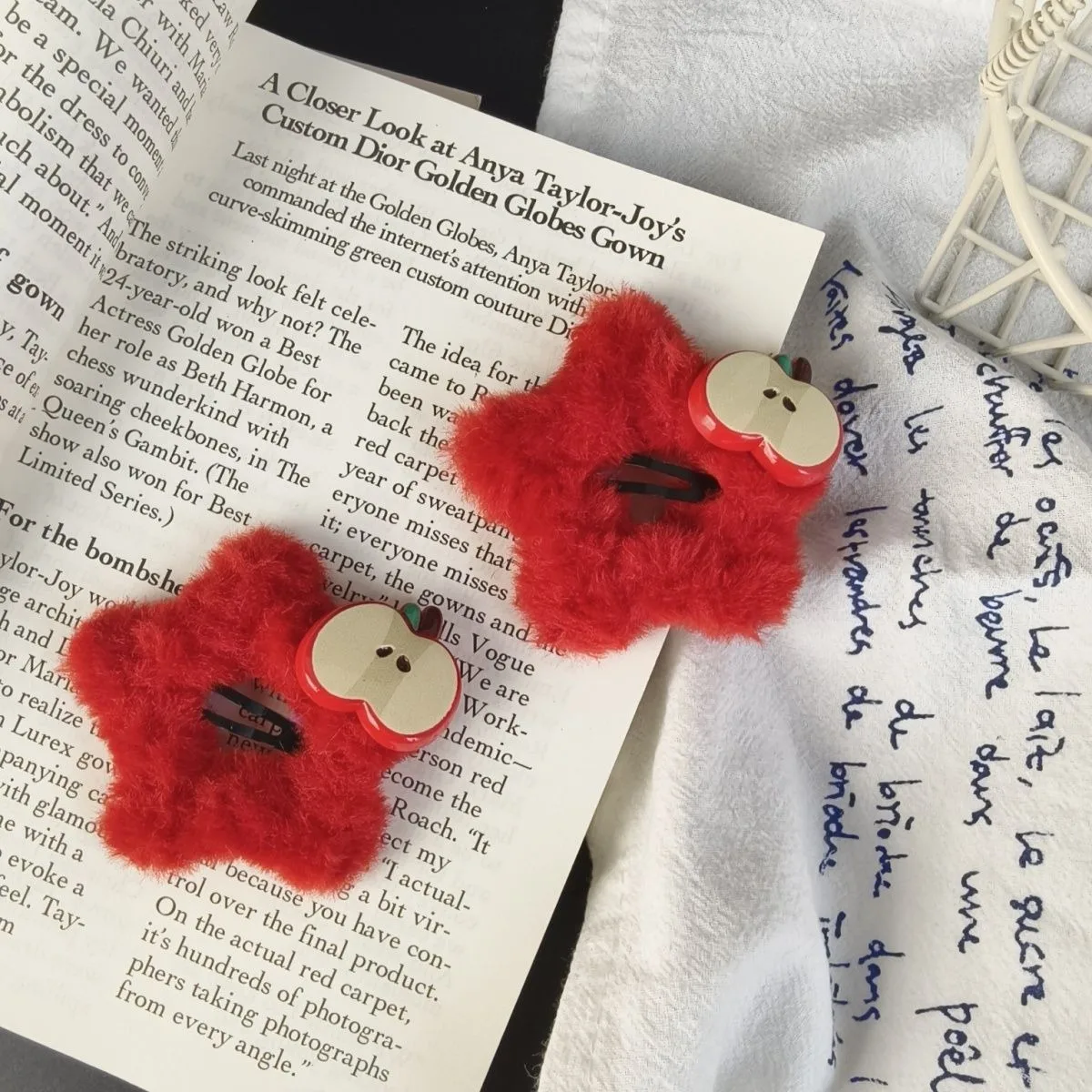 2PCSRed فو الفراء التفاح مقاطع الشعر، لطيف الفاكهة تحت عنوان دبابيس الشعر، لينة رقيق إكسسوارات الشعر للنساء، رائعتين موضة الشعر ديكور #5